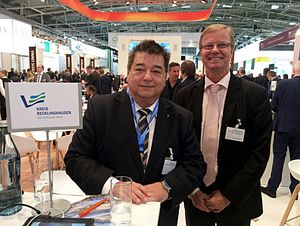 Bürgermeister Werner Arndt und Wirtschaftsförderer Dr. Manfred Gehrke auf der Expo Real, Europas größter Fachmesse für Immobilien und Investitionen.