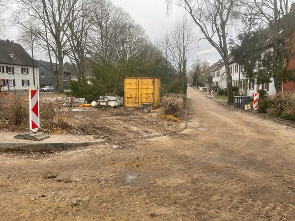 Die Arbeiten in der Gendorfer Straß;e gehen weiter. Fotos: Stadt Marl / ZBH