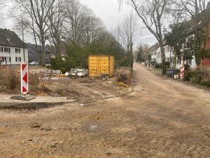 Die Arbeiten in der Gendorfer Straß;e gehen weiter. Fotos: Stadt Marl / ZBH