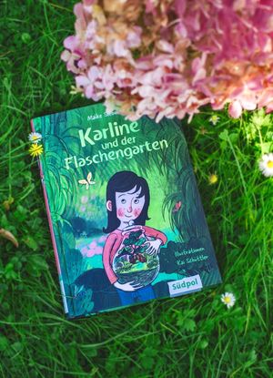 "Karline und der Flaschengarten". Foto: Maike Siebold