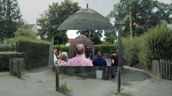 Das Foto zeigt einen Ausschnitt aus Anne Arndts Videoarbeit. Foto/Video: Anne Arndt.