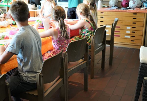 Zauberhafte Basteleien entstanden hier. Foto: Stadt Marl / Pressestelle.