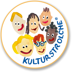 Kulturstrolche stellen Skulpturen im Rathaus aus