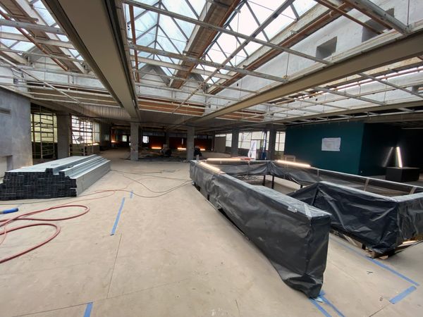 Auch im Eingangsbereich des Rathauses laufen die Bauarbeiten auf Hochtouren. Foto: Stadt Marl / Pressestelle